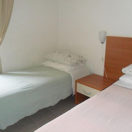 Albergo Romeo Ноли Екстериор снимка